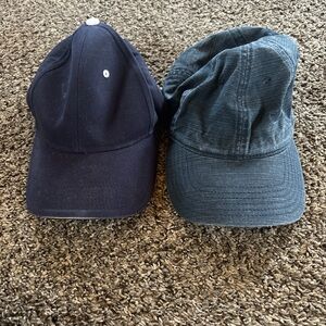 Set of Two Casual Caps in Navy and Dark Teal